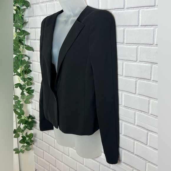 BCBGMAXAZRIA women Black Tailored Blazer with Notched Lapels/size M - Picture 1 of 12